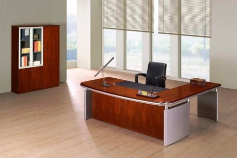 1.6m Executive Desk With A Side Return